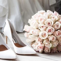 VegNews.VeganWeddings.BouquetShoes